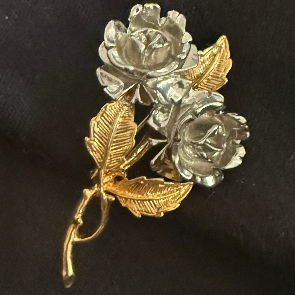 Elegant Silver and Gold Rose Brooch